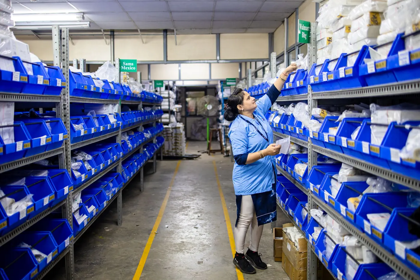 Specialist organizing equipment inventory in a warehouse